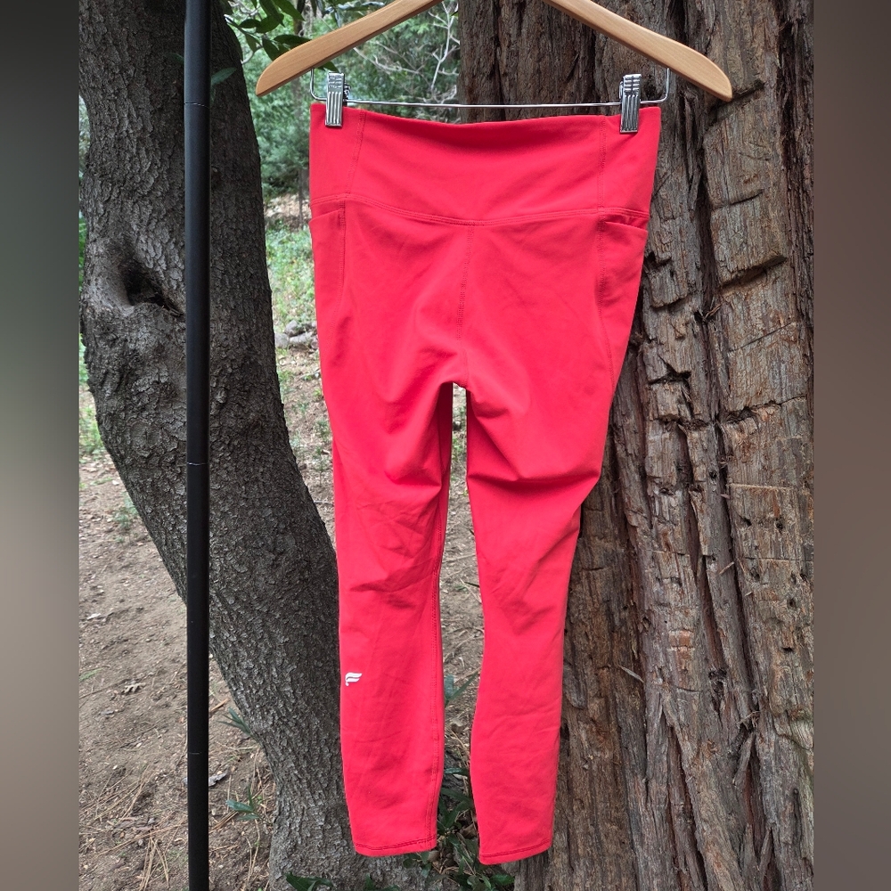 Fabletics Oasis Rib Crossover PureLuxe Leggings - Picture 2 of 11